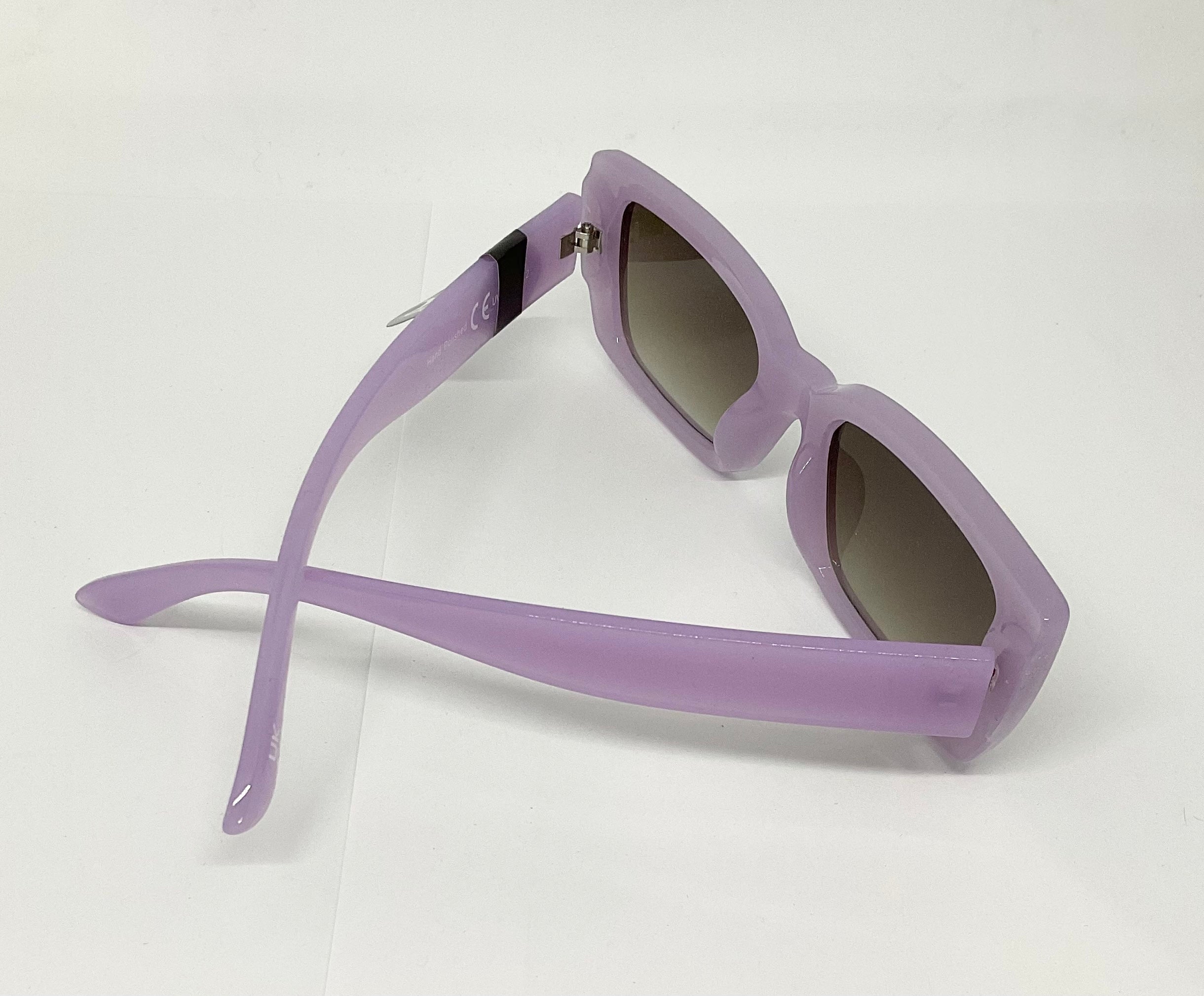 Catch a Thief Sunglasses Spring Fling Lavender