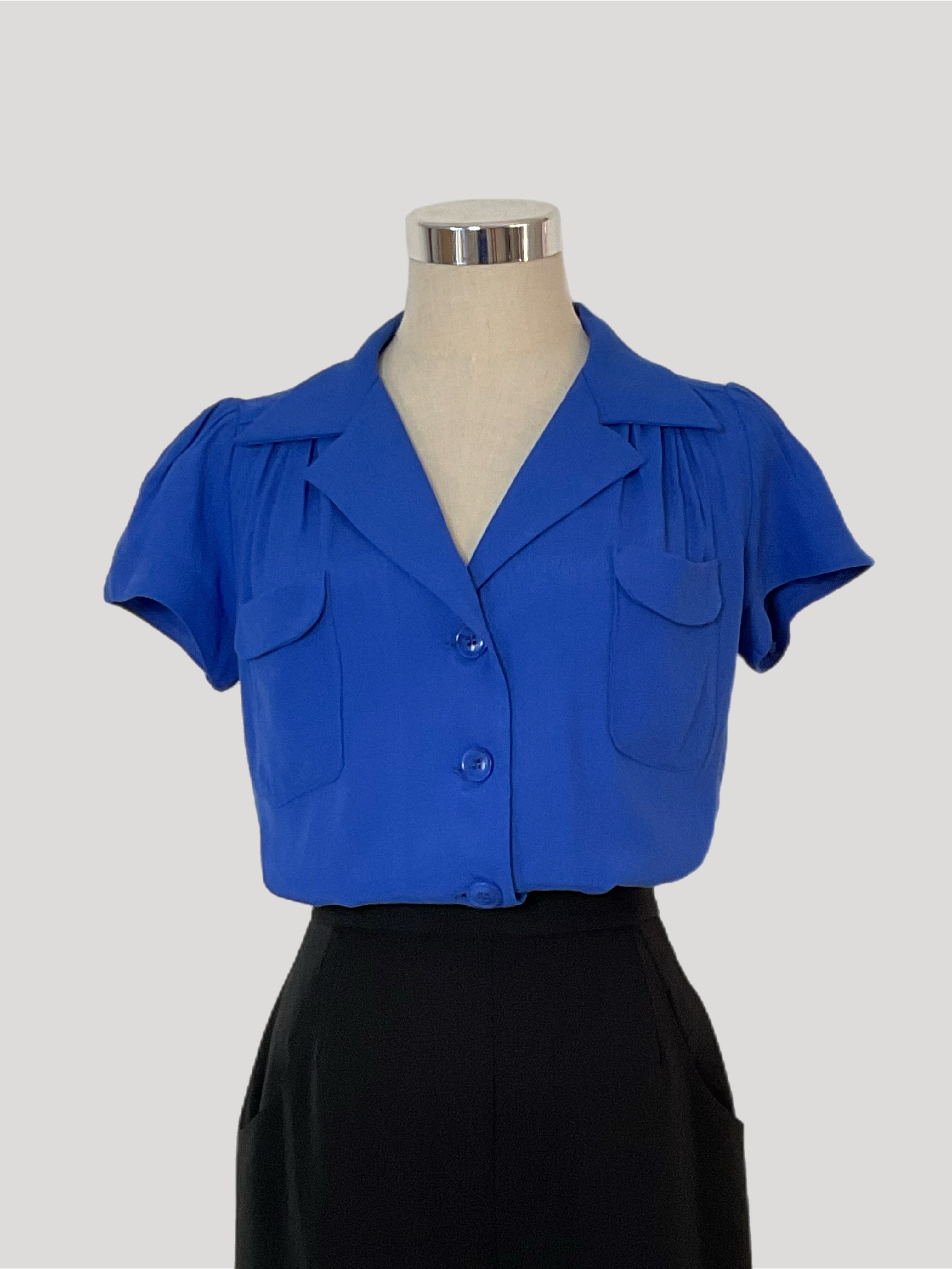 Evita 1940s vintage stye blouse with black Hepburn pants.