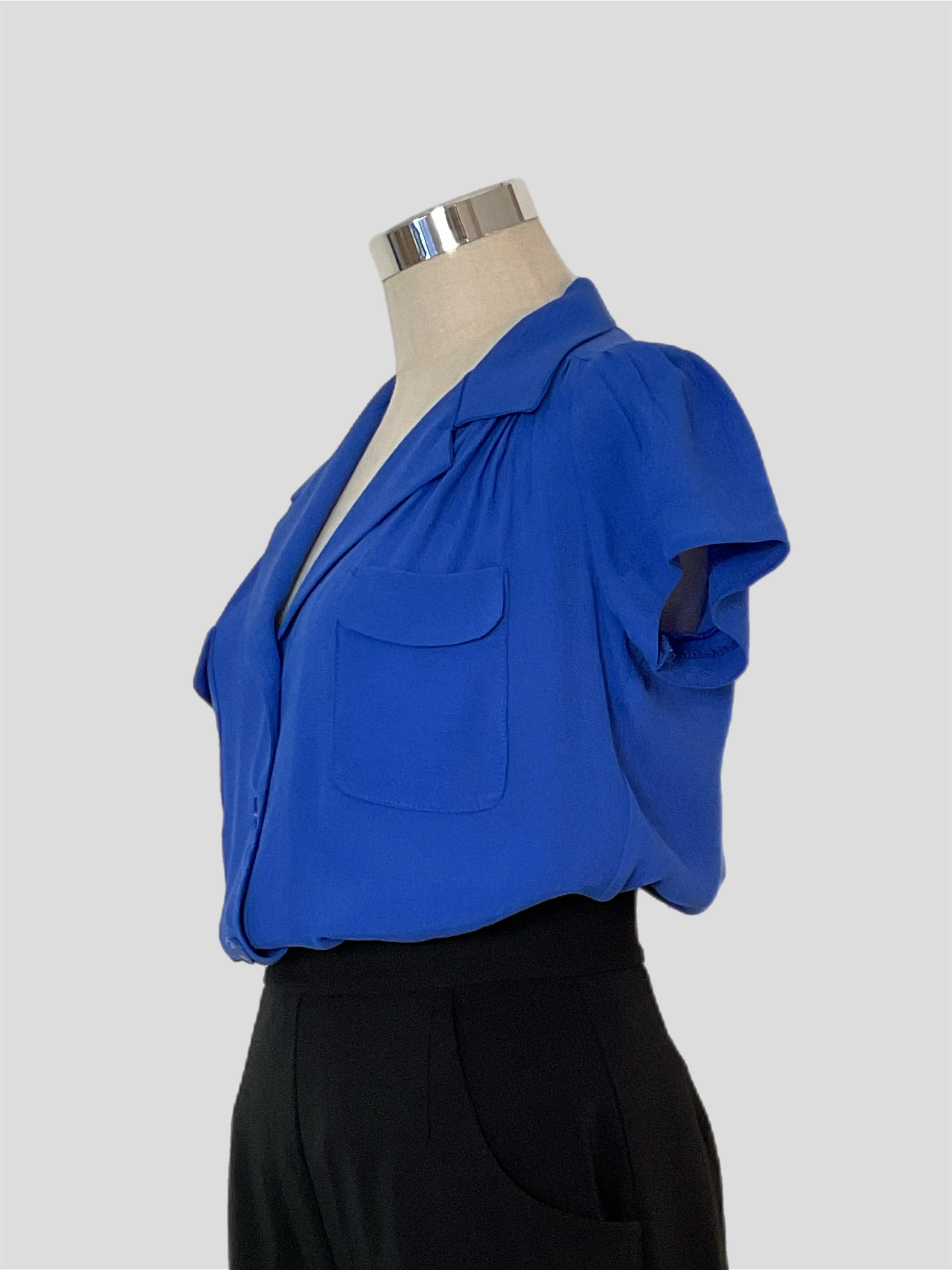 Evita 1940s vintage stye blouse with black Hepburn pants.