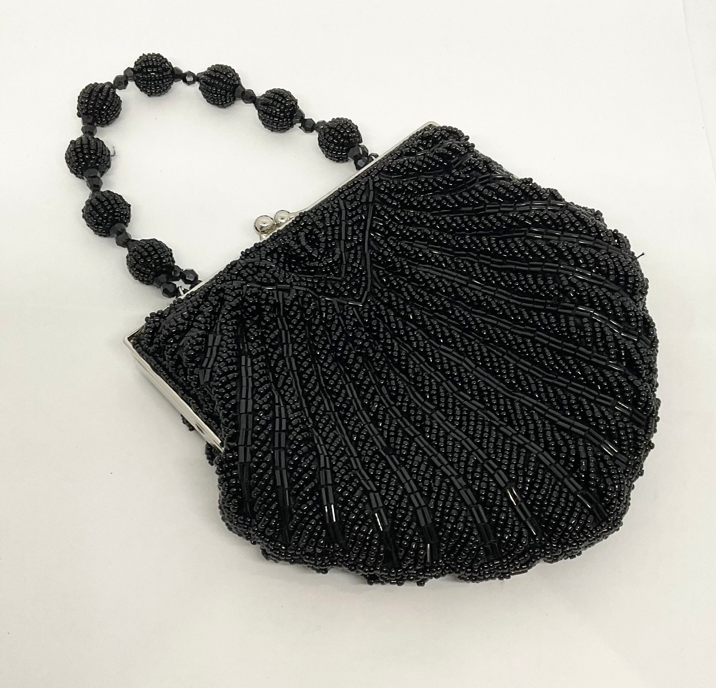 Vintage Style 1950/60’s Black Beaded Shell Shape Bag