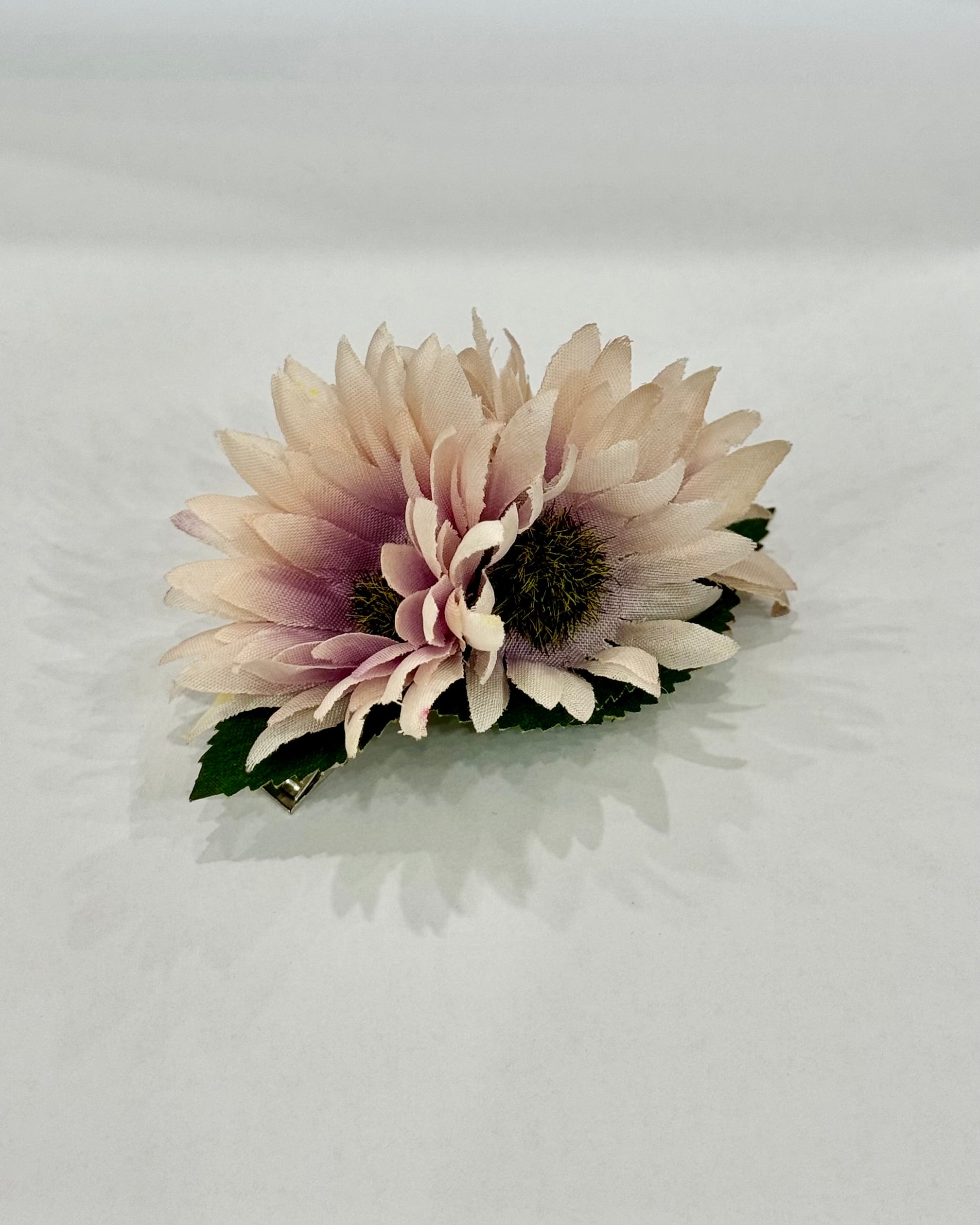 Spring Mauve Daisy Hair Flower Clip