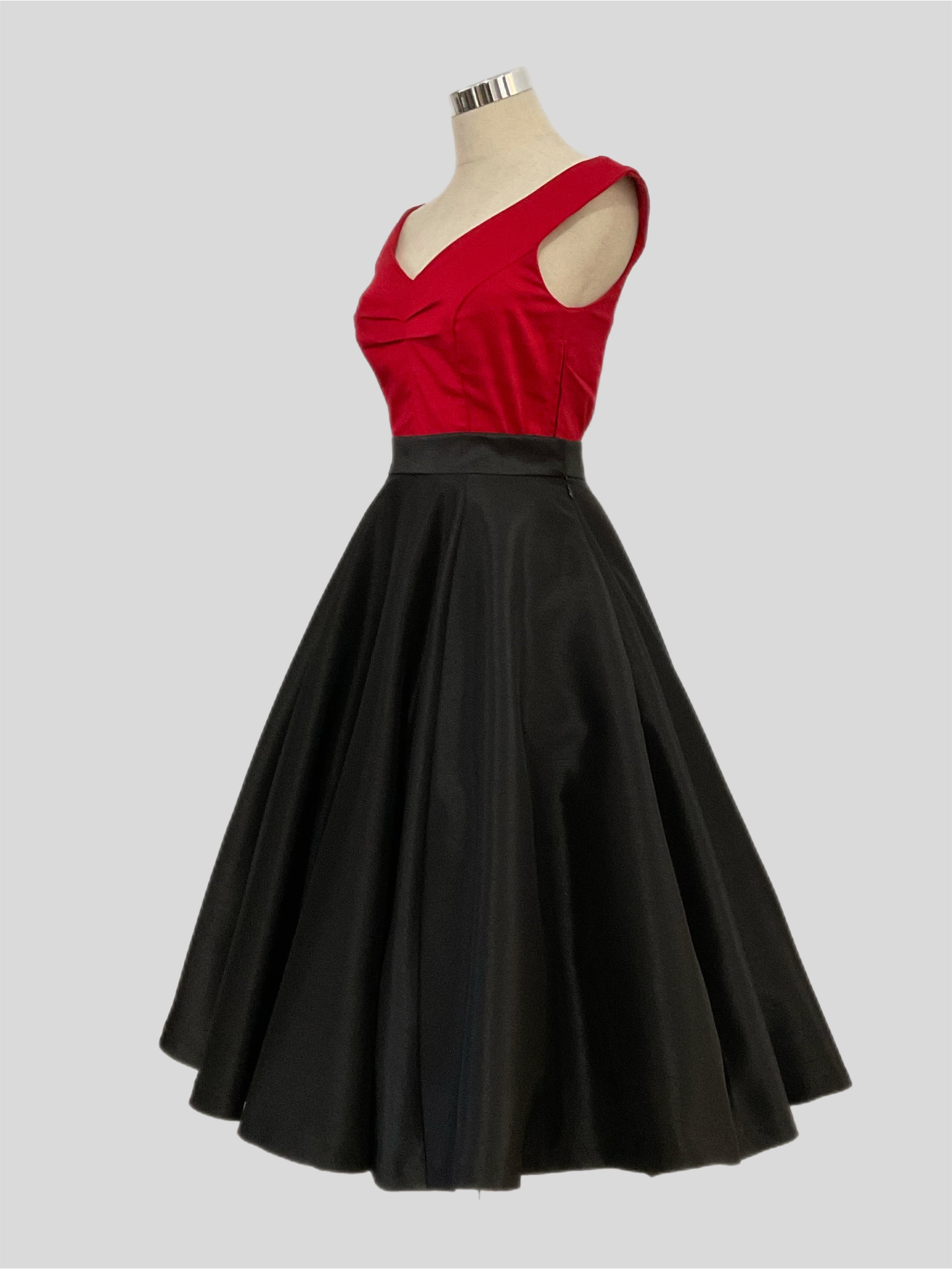 Grace Kelly Skirt  Black Shantung