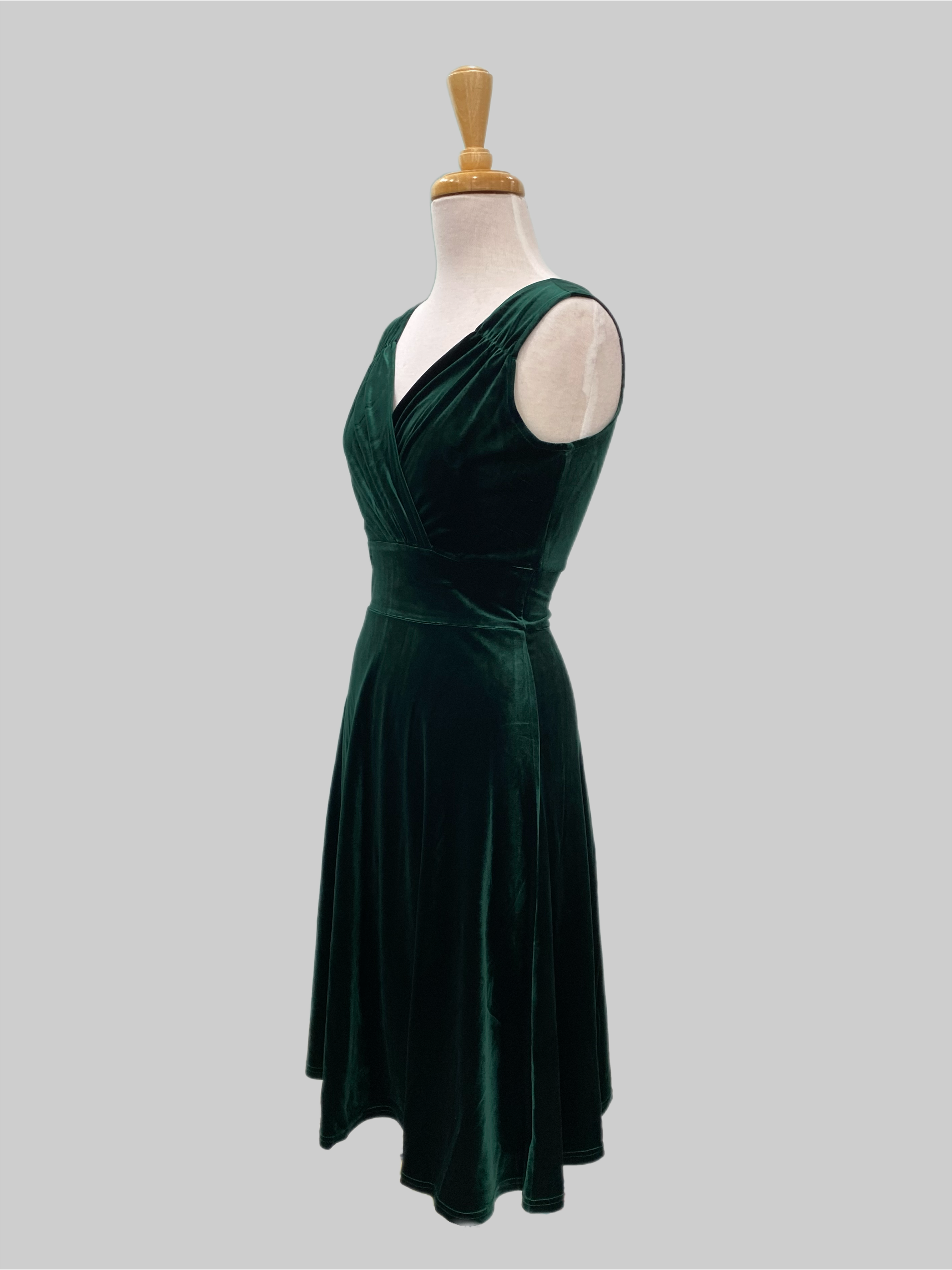Charlotte Velvet Vintage style Dress Green