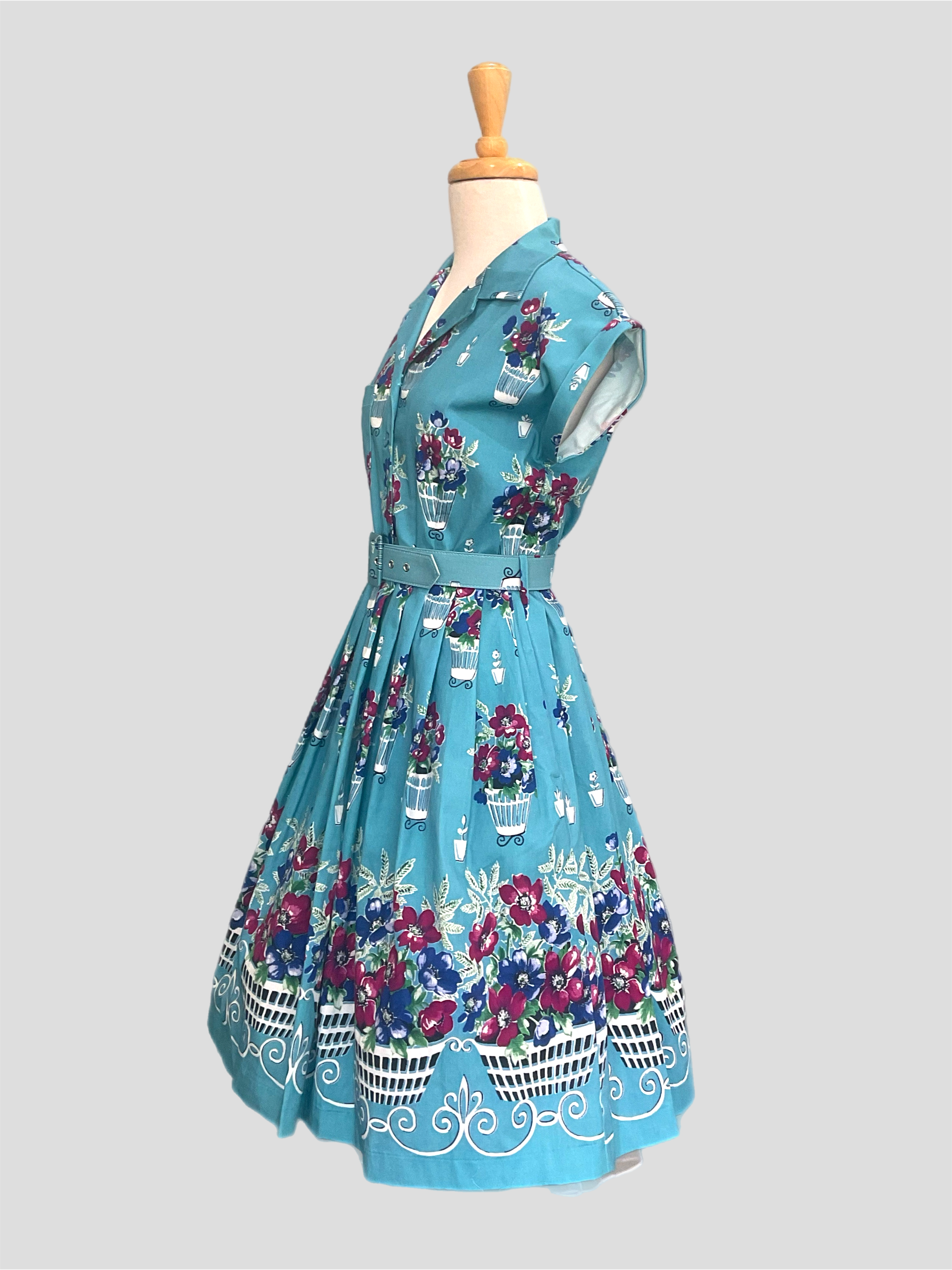 Connie  Parisian Patio 1950s Vintage Style Dress