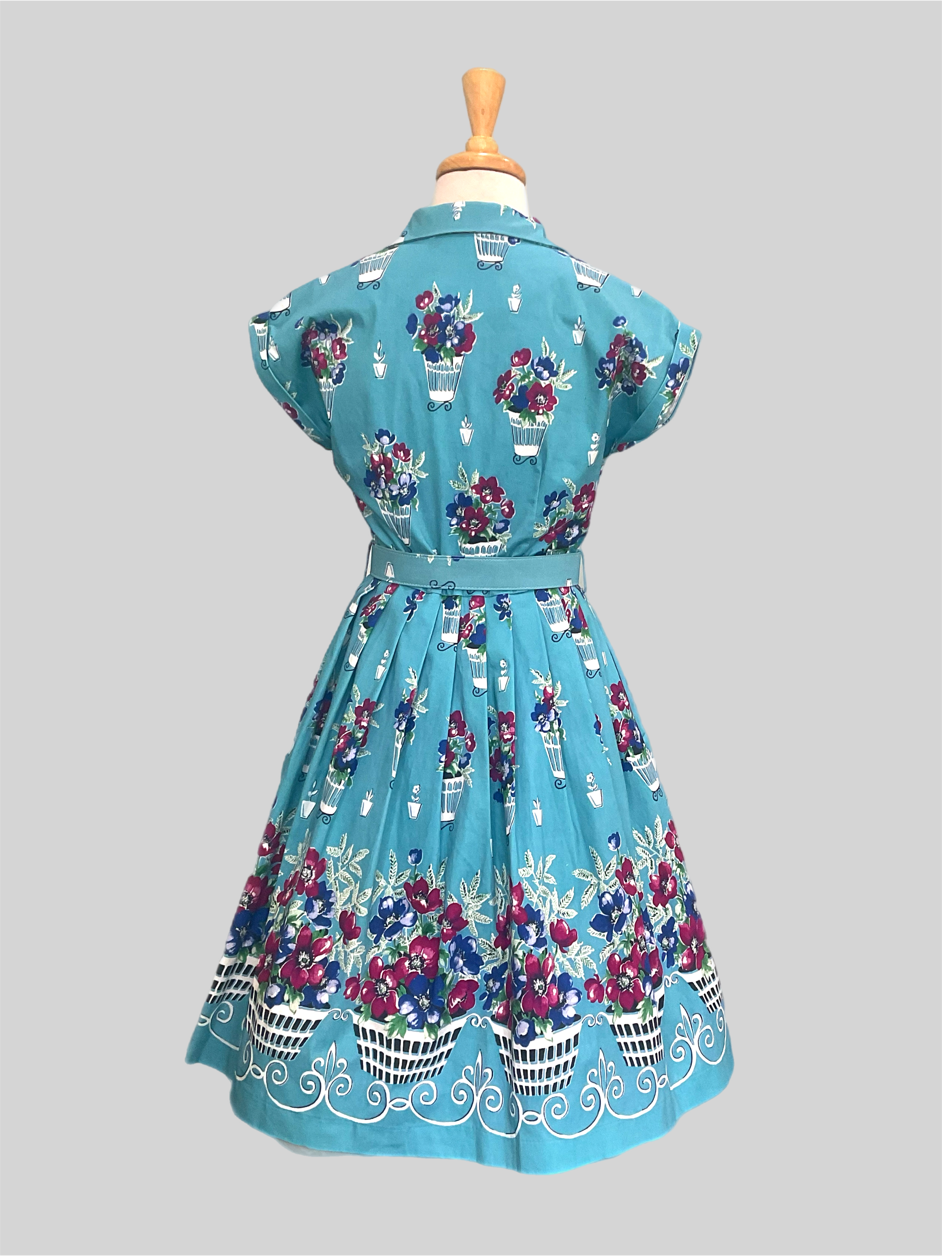 Connie  Parisian Patio 1950s Vintage Style Dress