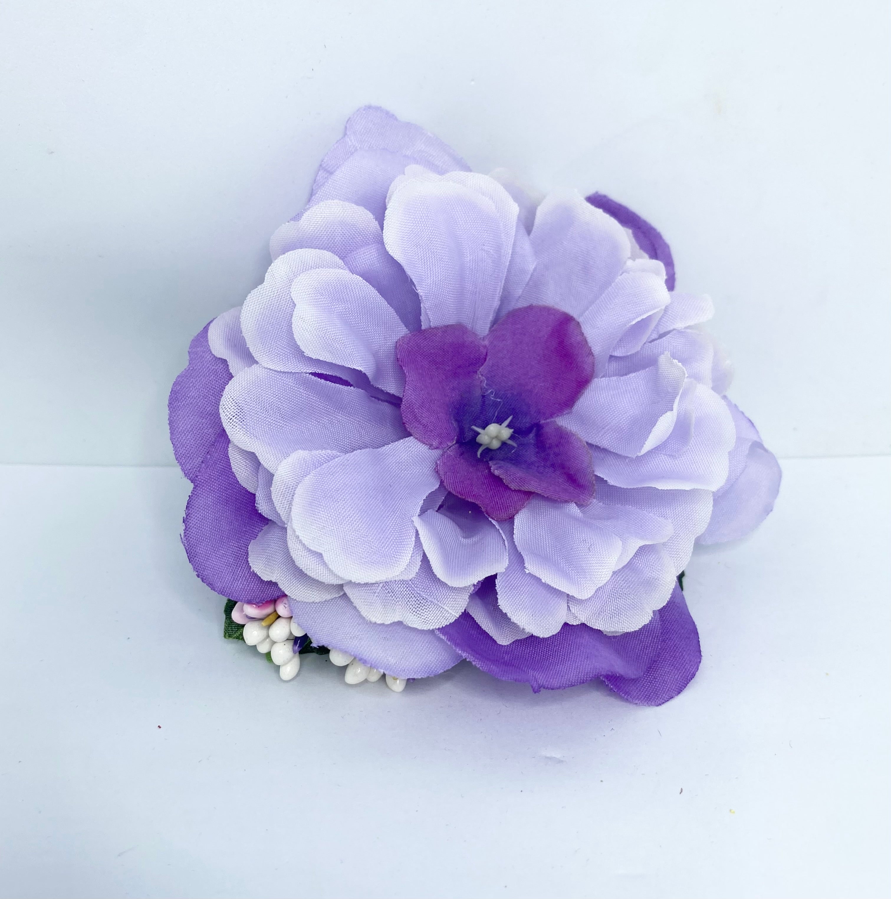 Lavender days 2 vintage style hair Flower Purple and white flower hair clip . 1940s/1950s pin up