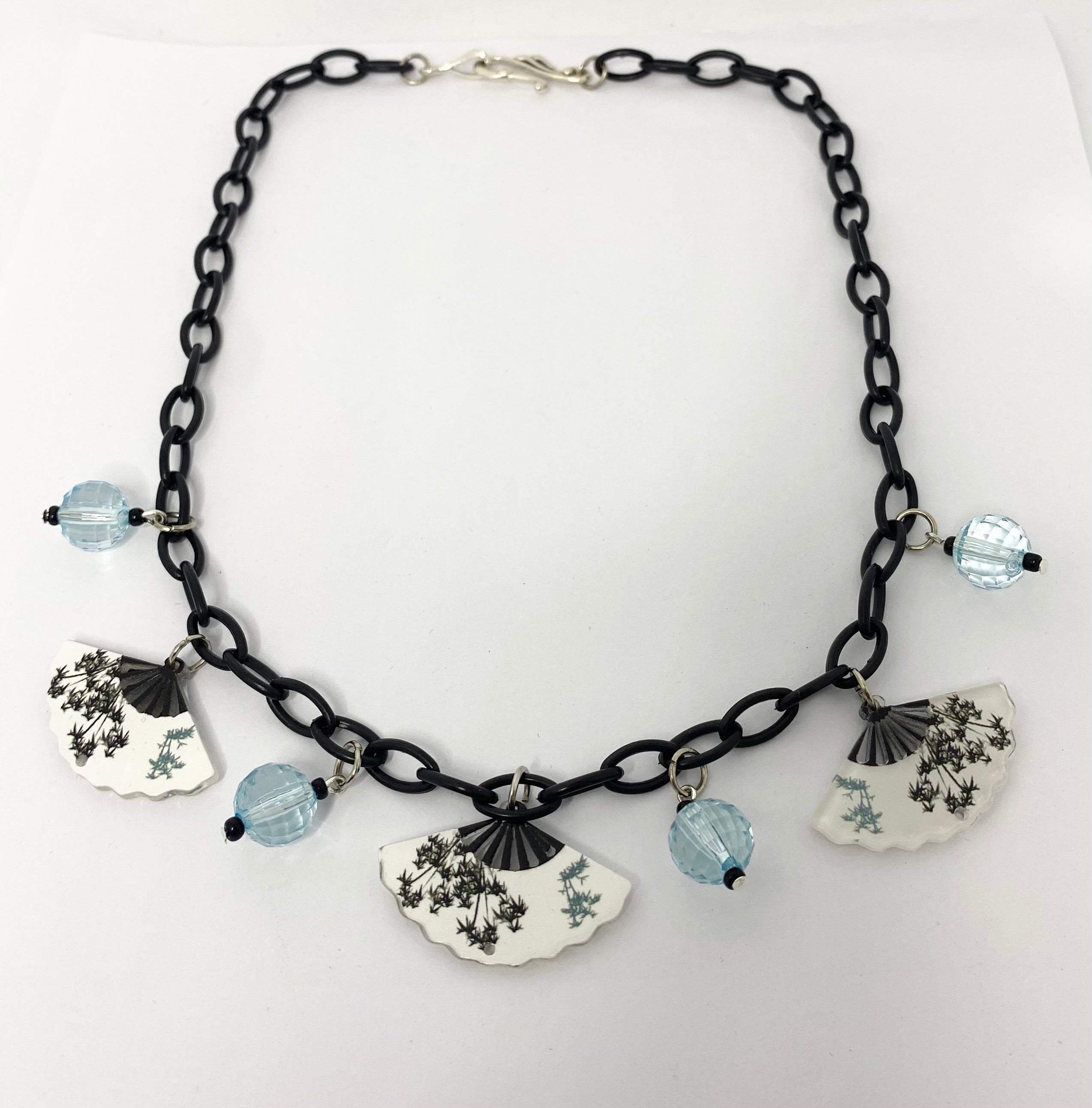 Little fan and lantern Necklace with fan-shaped pendants . Vintage style resin Necklace.