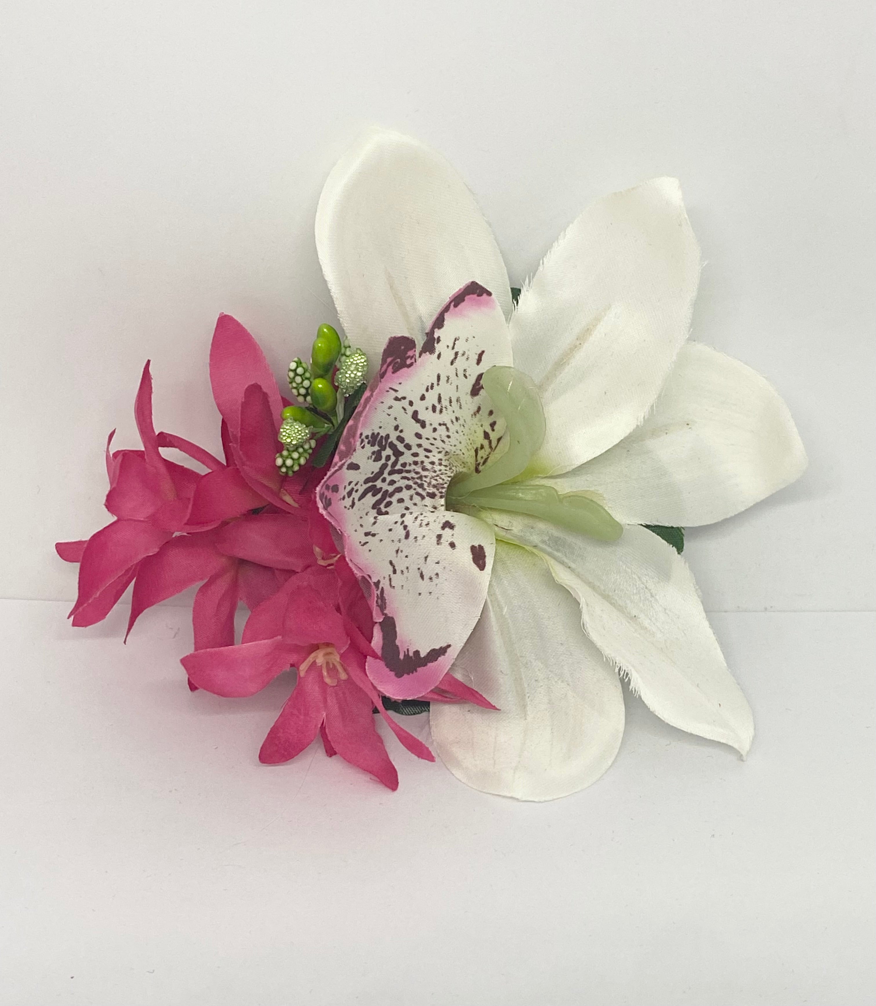 White Orchid/hot pink 1940s/1950s vintage style Hair flower A hair flower clip with white orchid and hot pink spray